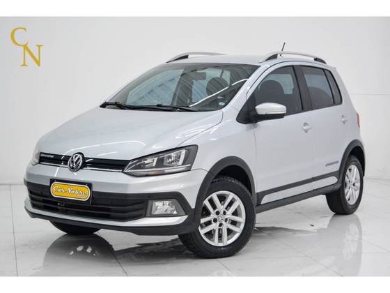 VOLKSWAGEN CROSSFOX 1.6 MI FLEX 8V 4P MANUAL